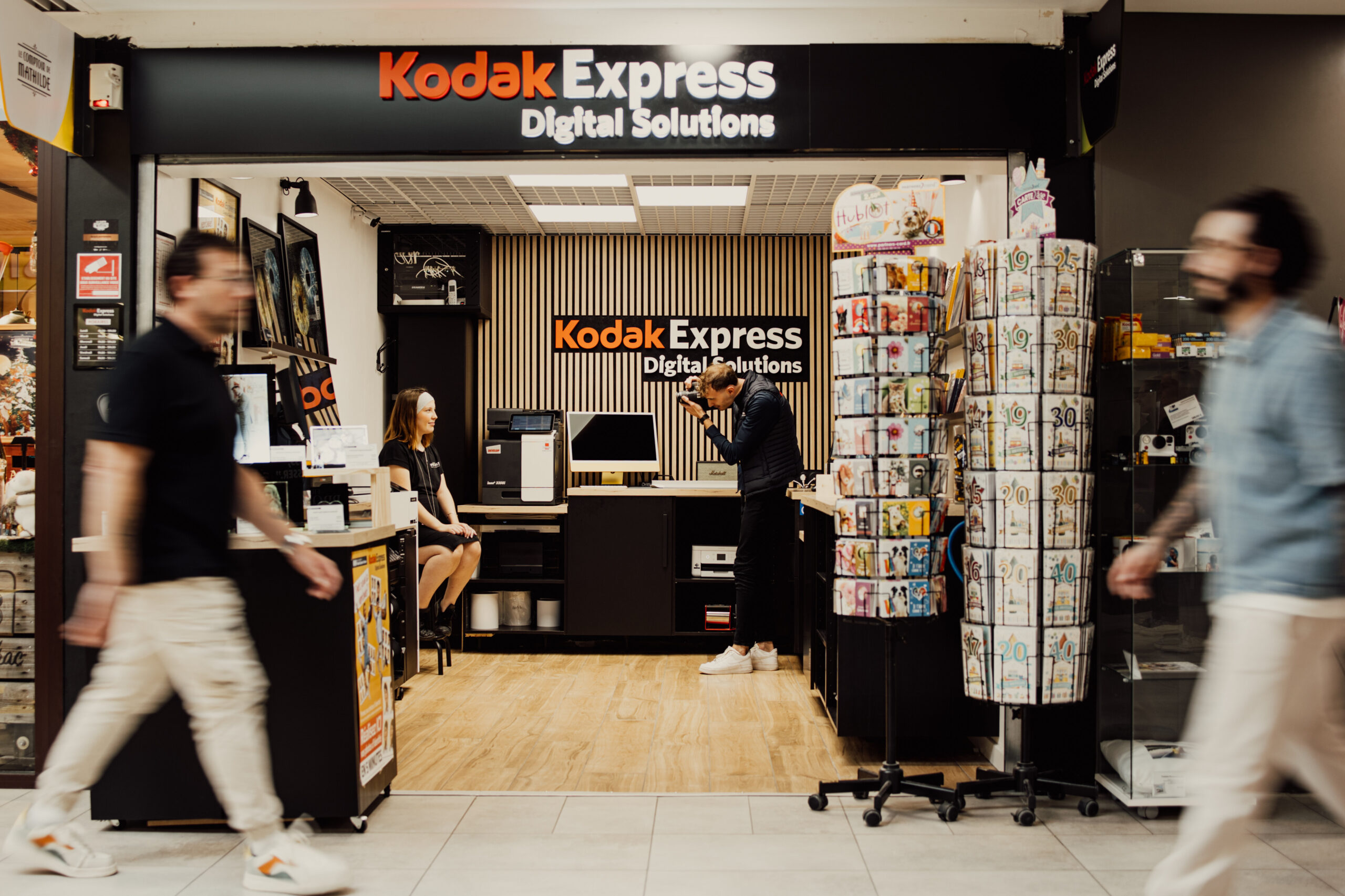 Kodak Express Carrefour Nevers Marzy – Spécialiste de l’impression et du développement photo